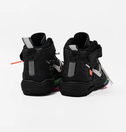 Кросівки чоловічі Nike Air Force 1 Mid Black DO6290-001