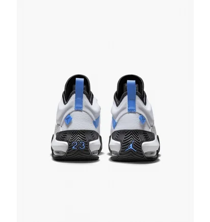 Кросівки чоловічі Air Jordan Stay Loyal 2 White DQ8401-100