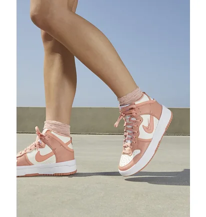 Кроссовки женские Nike Dunk High Up Peach Dh3718-107