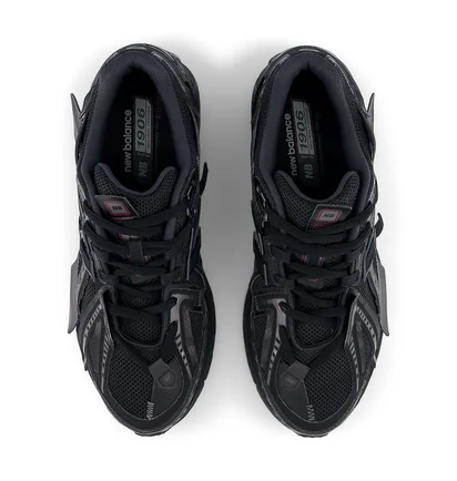 Кросівки унісекс New Balance 1906 Black M1906AF