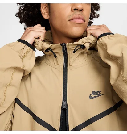 Куртка чоловіча Nike Sw Tech Beige HM7151-297