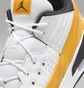 Кросівки чоловічі Air Jordan Max Aura 5 Shoes White/Orange DZ4353-701