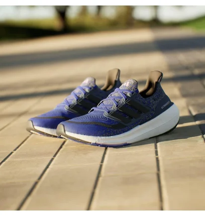 Кроссовки мужские Adidas Ultraboost Light Blue ID3276