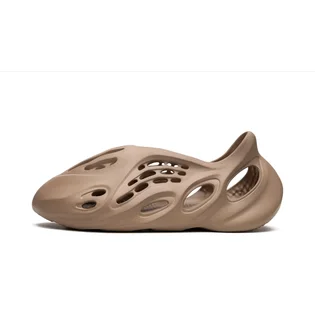 Тапочки мужские Adidas Yeezy Foam Runner Brown GV6842