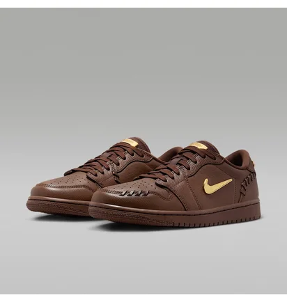 Кроссовки мужские Air Jordan Method Of Make Low Cacao Wow Brown FN5032-201