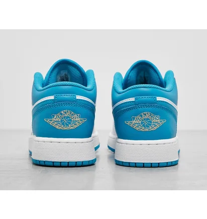 Кросівки дитячі Air Jordan Air 1 Low Junior White/Light Blue 553560-174