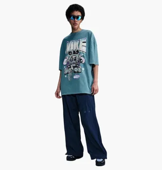 Футболка женская Nike Sportswear WomenS Oversized Short-Sleeve T-Shirt Light Blue HF9691-006