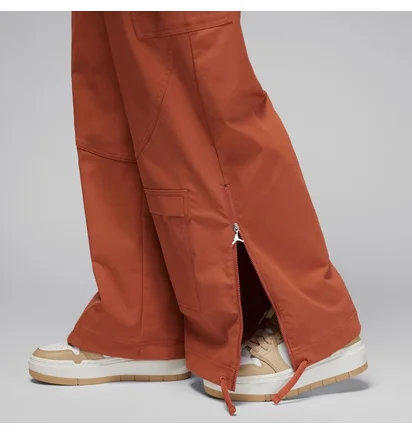 Штаны женские Air Jordan Heavyweight Chicago Pants Brown FD7215-209