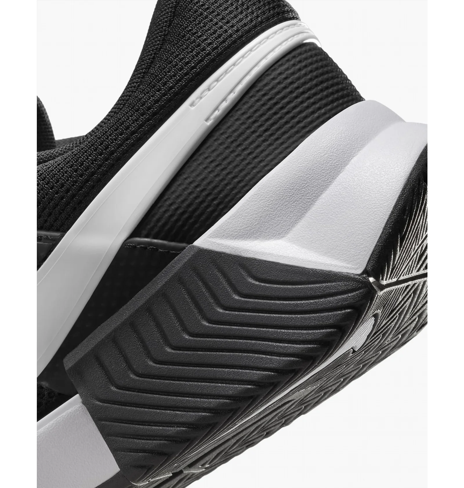 ᐉ Кроссовки мужские Nike Zoom Gp Challenge 1 Hard Court Tennis
