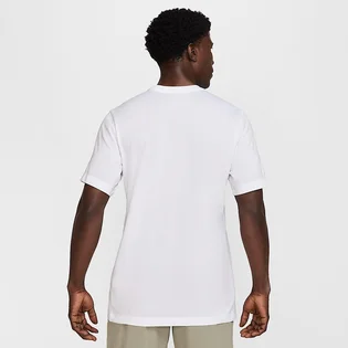 Футболка мужская Nike T-Shirt Training White HJ3611-100