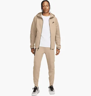Спортивный костюм мужской Nike Sportswear Tech Fleece Windrunner Tracksuit Beige FB7921-247__FB8002-247