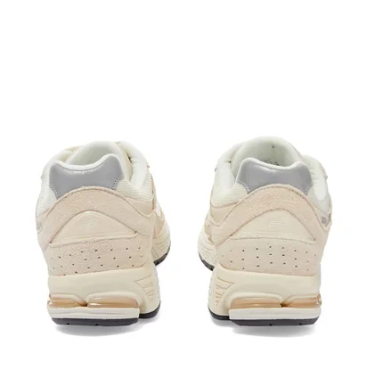 Кроссовки мужские New Balance 2002R Off Beige M2002Rcc
