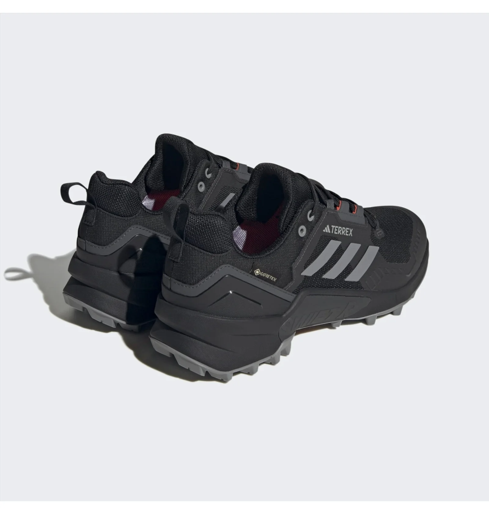 ᐉ Кросівки унісекс Adidas Terrex Swift R3 Gore-Tex Hiking Shoes