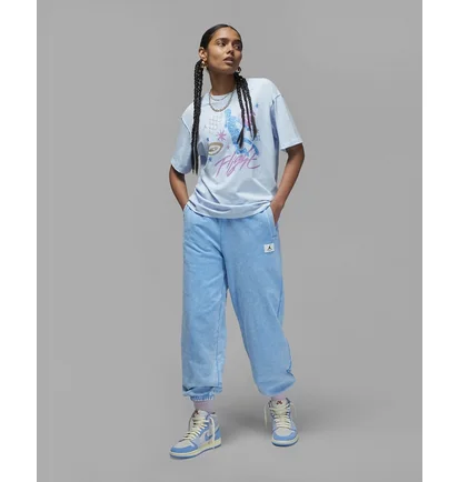 Футболка женская Air Jordan Flight T-Shirt Light Blue DX0394-411