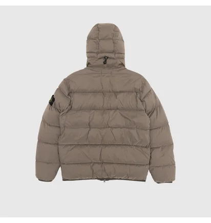 Пуховик чоловічий Stone Island Seamless Tunnel Nylon Down-Tc Hooded Jacket Brown 811543128-V0075