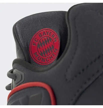 Кросівки чоловічі Adidas Originals Ozelia Black Hp7812