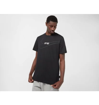 Футболка мужская Nike Swoosh T-Shirt Black FQ3785-010