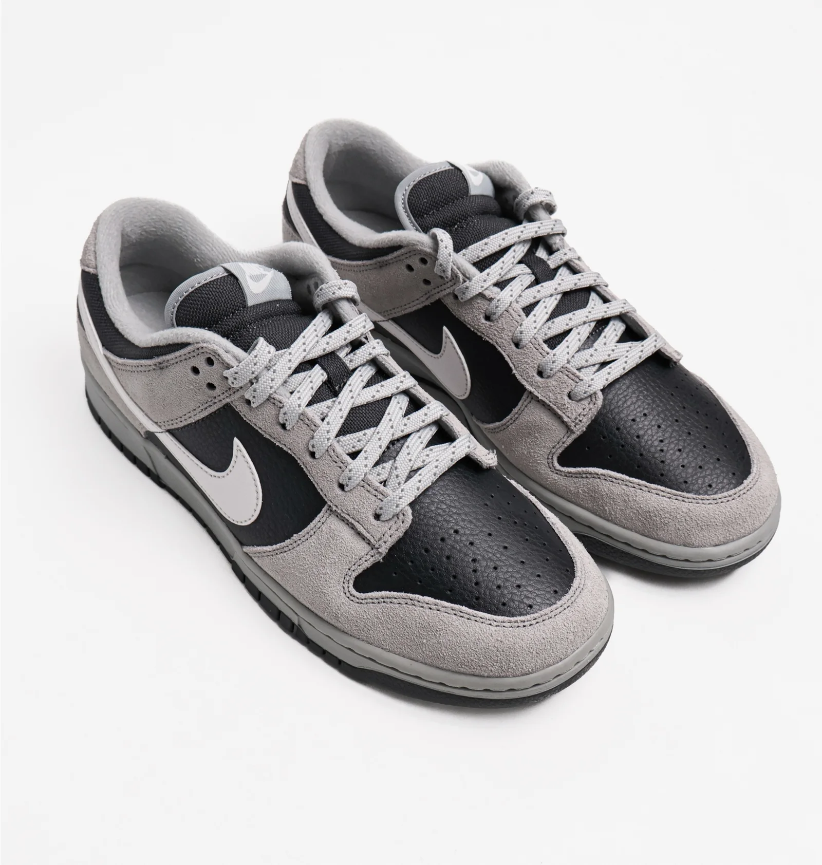 ᐉ Кроссовки мужские Nike Dunk Low Black/Grey HV2532-001 - купить