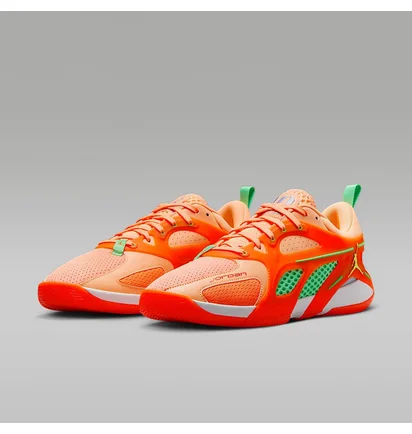 Кроссовки мужские Air Jordan Heir Orange FQ3858-800