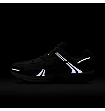 Кросівки чоловічі Nike Zoom Vomero 5 Violet HQ3643-019