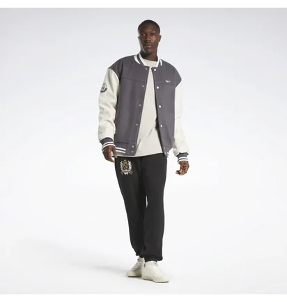 Куртка мужская Reebok Classics Reserve Varsity Grey HS7142