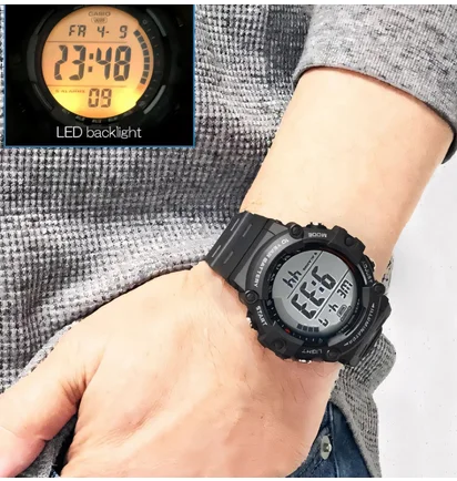 Часы мужские Casio AE-1500WH-1A