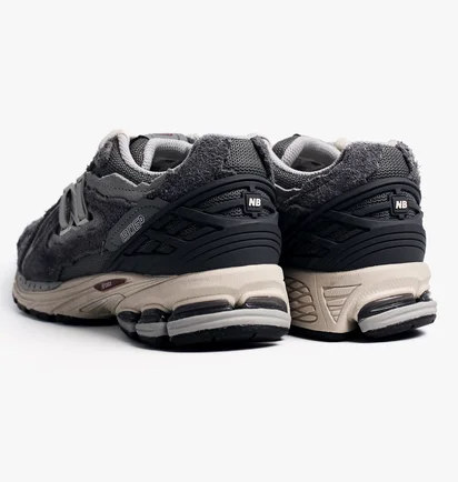Мужские кроссовки New Balance Protection Pack 1906D Grey M1906DA