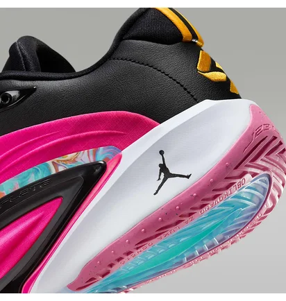 Кроссовки мужские Air Jordan Luka 3 Pink FQ1284-600