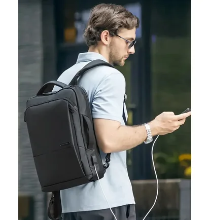 Рюкзак унісекс Mark Ryden Squero Black MR9533SJ-00
