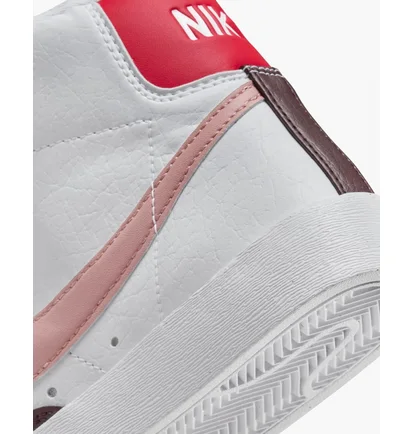 Кросівки жіночі Nike Blazer Mid 77 Next Nature Shoes White DQ4124-105