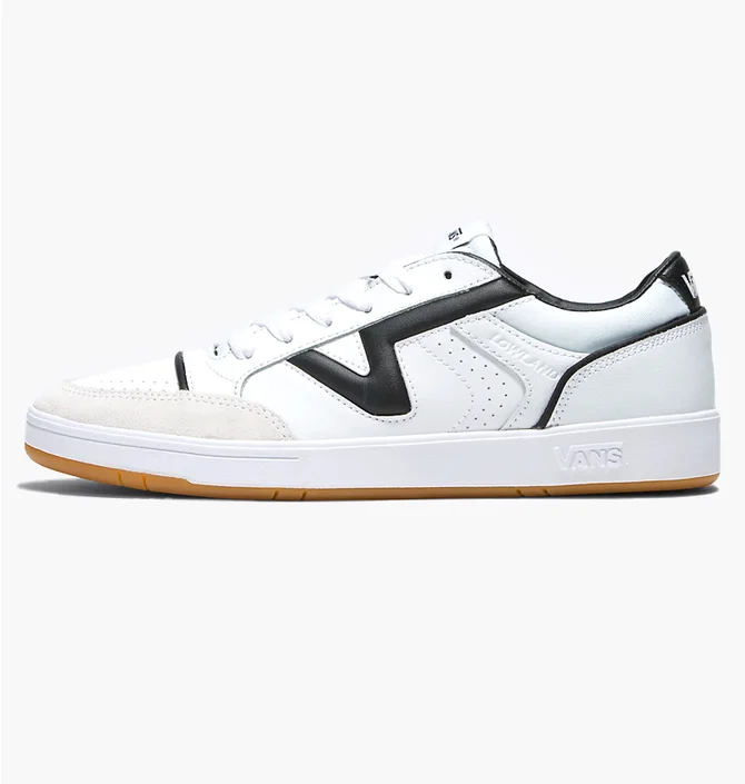 Кросівки унісекс Vans Lowland Comfycush Jmp R White VN0007P2TWB