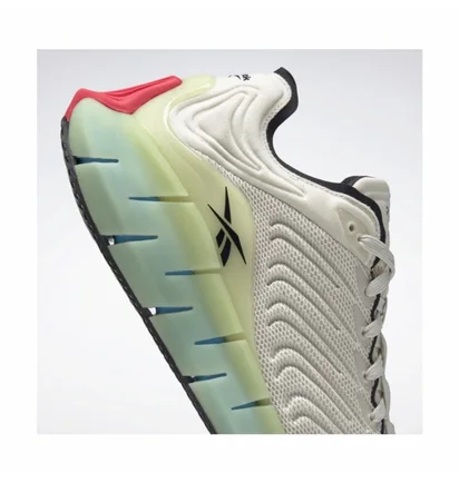 Кроссовки женские Reebok Zig Kinetica Beige FV3861