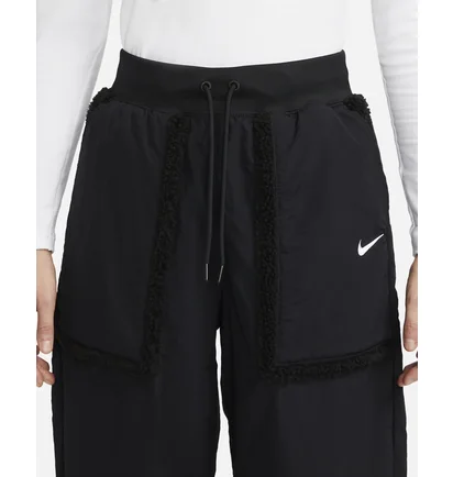 Штаны женские Nike Sportswear Essential WomenS Woven High-Waisted Curve Pants Black DQ6809-010