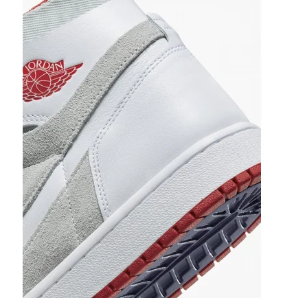 Кросівки чоловічі Air Jordan 1 High Zooair Cmft Hare White Ct0978-100