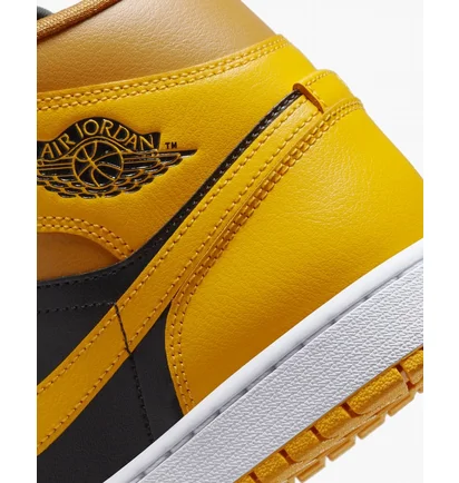 Кроссовки женские Air Jordan Wmns Air 1 Mid Orange BQ6472-700