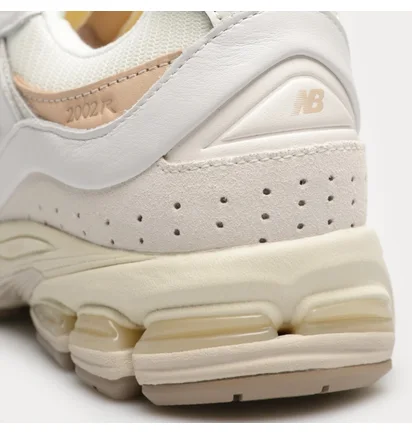 Кросівки жіночі New Balance 2002 White M2002RVF