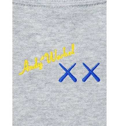 Свитшот унисекс Uniqlo Kaws Warhol Graphic Sweatshirt Grey E472951-000