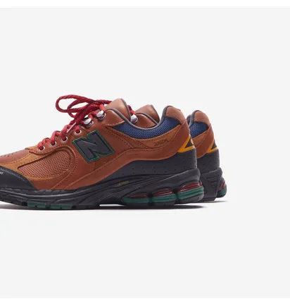 Кросівки чоловічі New Balance 2002R Brown M2002RWM