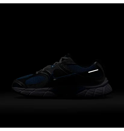 Кросівки жіночі Nike V5 Rnr Grey/Blue HQ7901-400