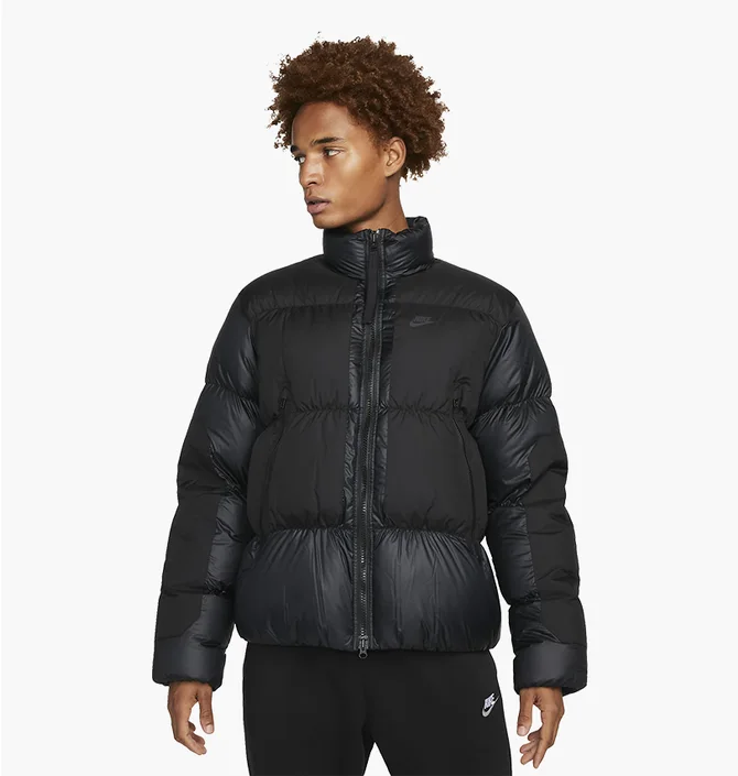 Пуховик чоловічий Nike Sportswear Therma-Fit Black DD6978-010