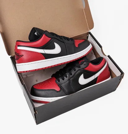 Кроссовки мужские Air Jordan 1 Low MenS Shoes Black 553558-066