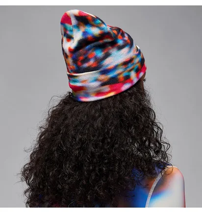 Шапка унісекс Nike Peak Beanie U Ess Mtnside Multi HV2047-100