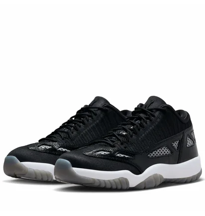 Кроссовки мужские Air Jordan 11 Retro Low Ie Black 919712-001