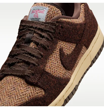 Кроссовки женские Nike Dunk Low X Harris Tweed® WomenS Shoes Brown IO0052-200