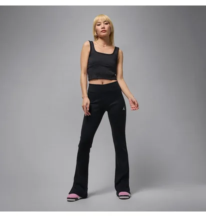 Лосины женские Air Jordan Brooklyn Essentials WomenS Mid-Rise Flared Leggings Black IF4822-010