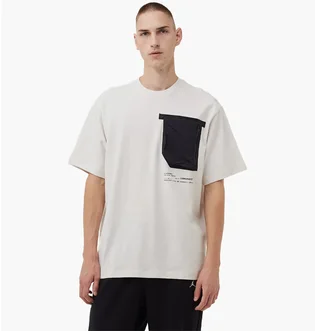 Футболка мужская Nike 23Eng Stmt Top White DM1388-030