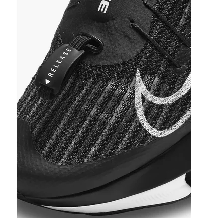 Кросівки чоловічі Nike Air Zoom Tempo Next% Flyease Black CV1889-005