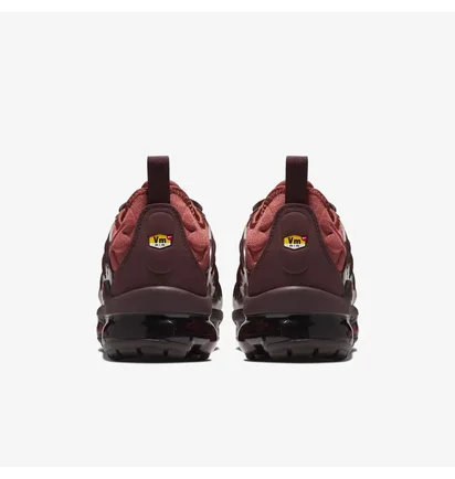 Кроссовки женские Nike Air Vapormax Plus Red Ao4550-201