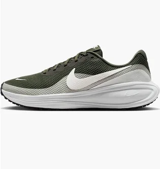 Кроссовки мужские Nike Revolution 8 Olive HJ9198-303