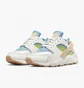 Кросівки жіночі Nike Air Huarache Se Sun Club White Dq0117-100